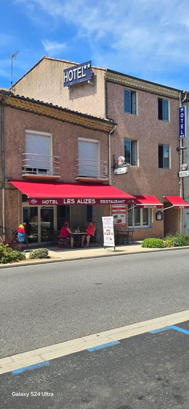 Hotel Restaurant Les Alizes Loriol Le Pouzin Exterior photo
