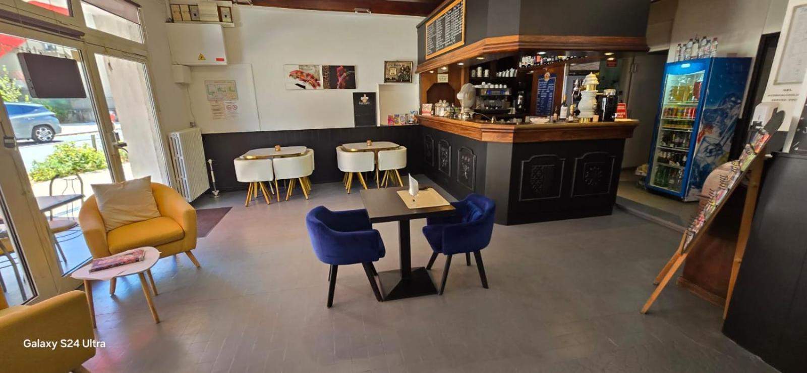 Hotel Restaurant Les Alizes Loriol Le Pouzin Exterior photo